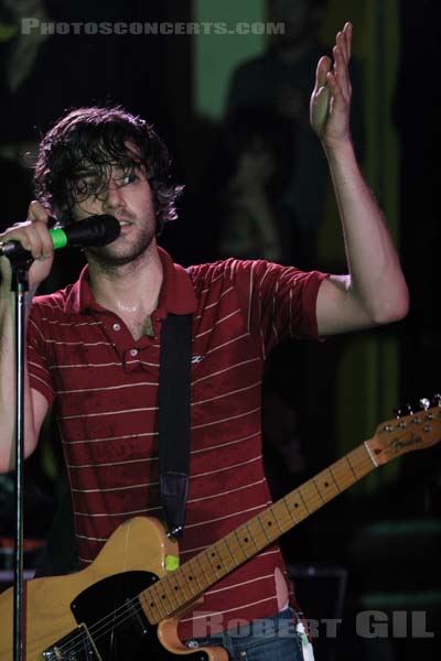 WE ARE SCIENTISTS - 2006-11-16 - PARIS - La Maroquinerie - 